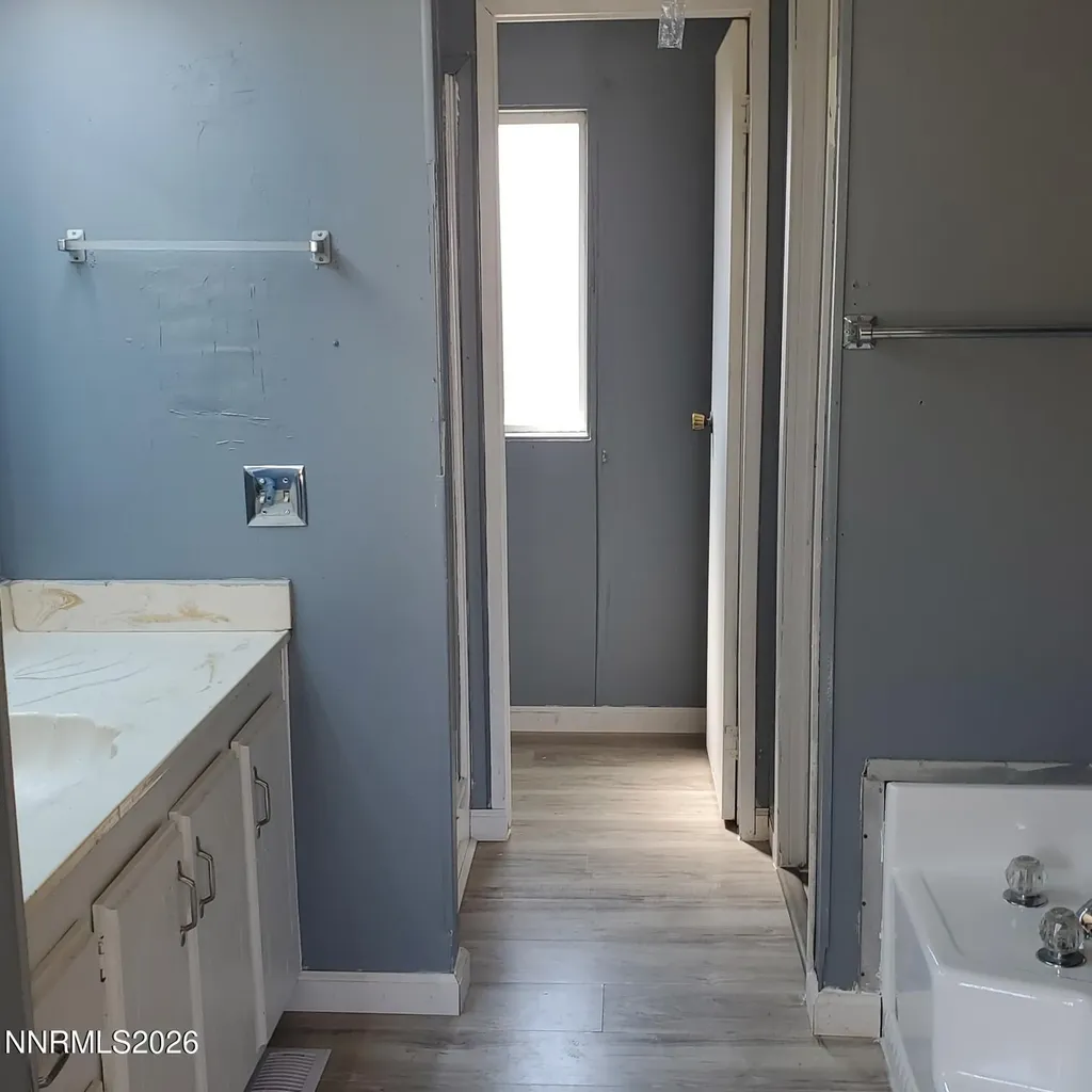 440 N Hawthorne NV 89415