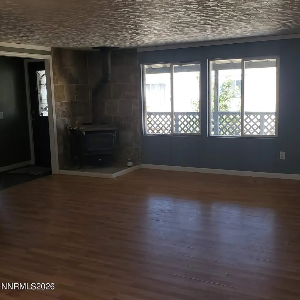 440 N Hawthorne NV 89415