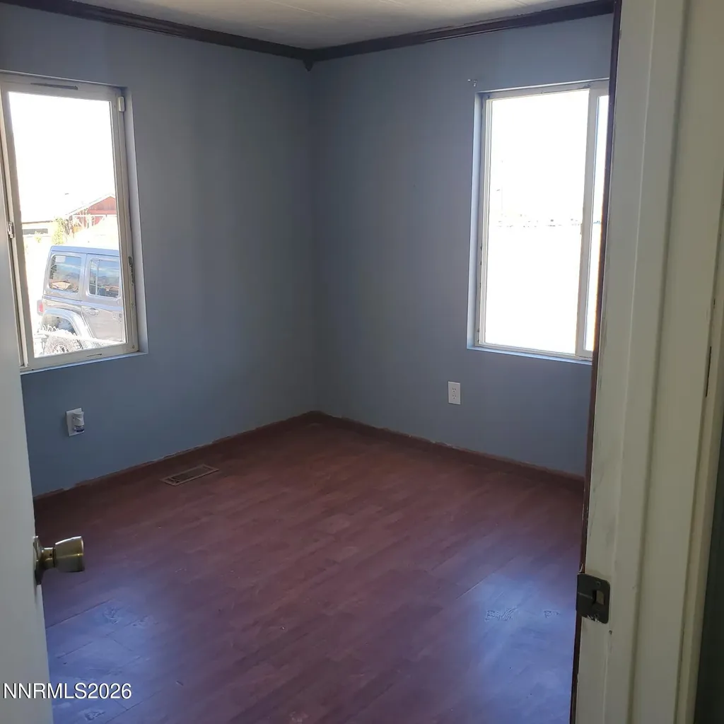 440 N Hawthorne NV 89415