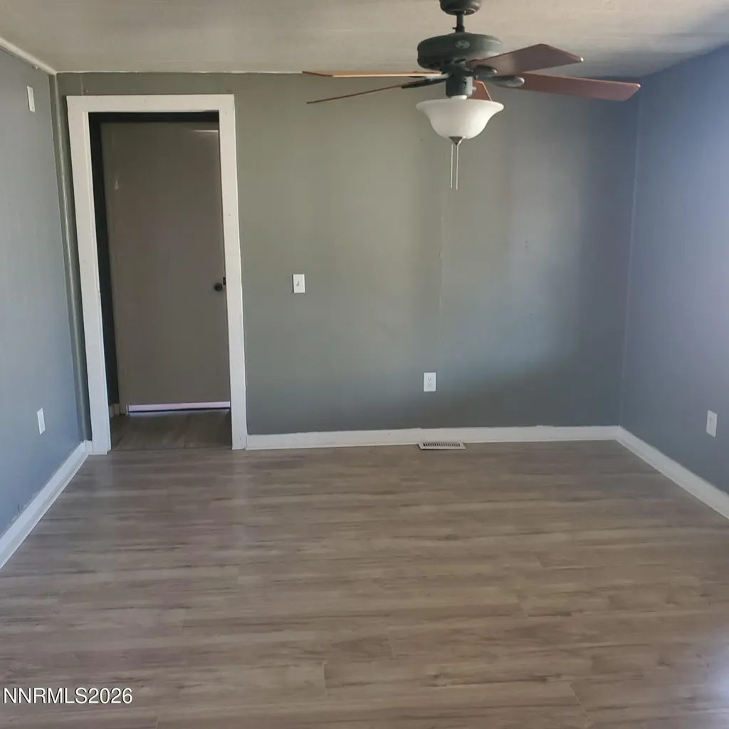 440 N Hawthorne NV 89415
