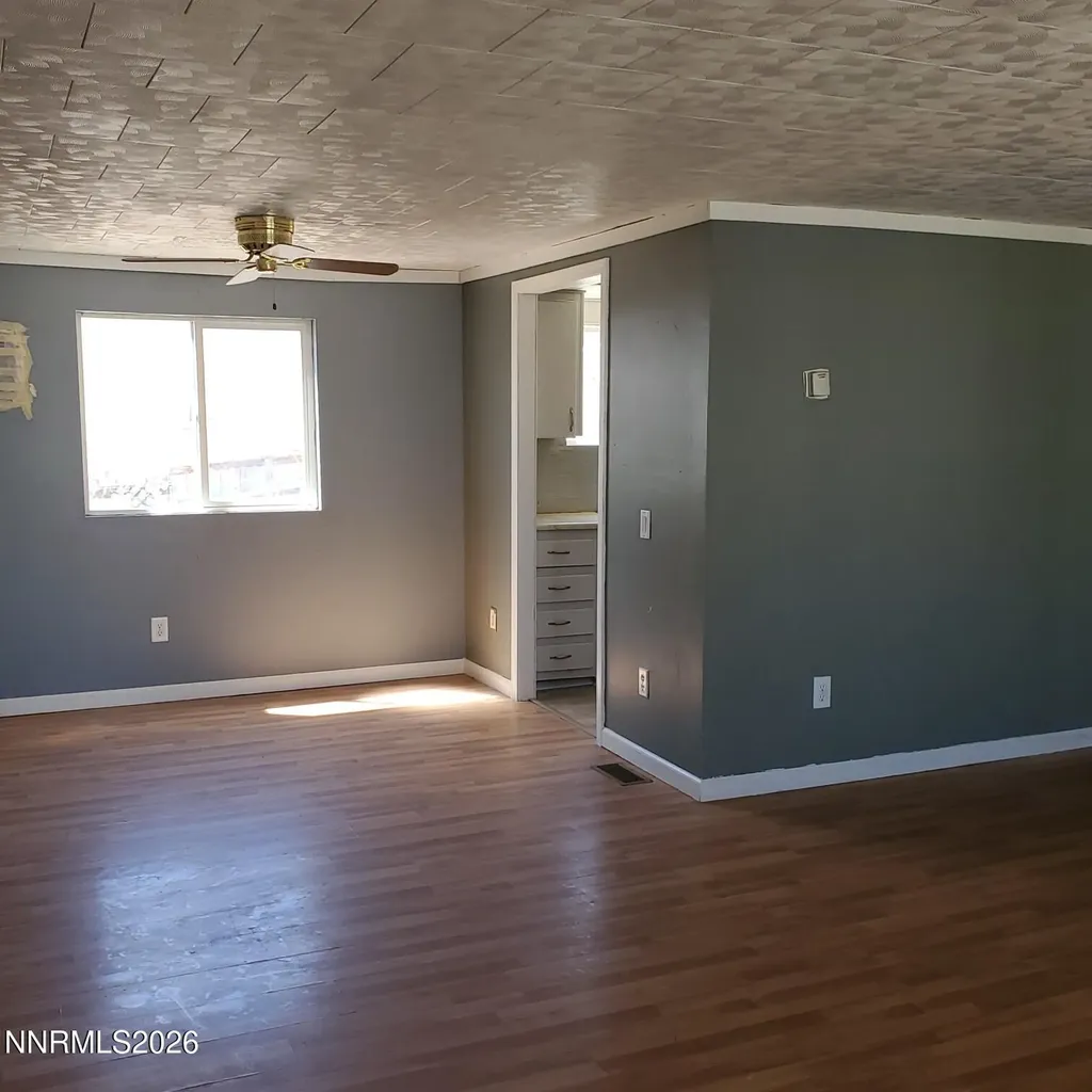 440 N Hawthorne NV 89415