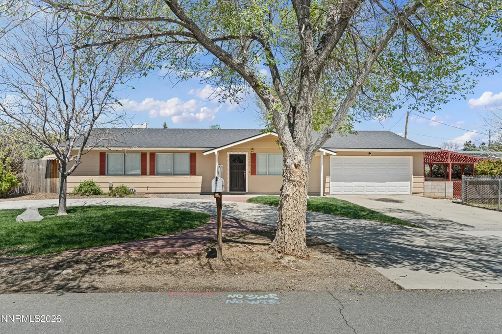 1468 Langley Gardnerville NV 89460