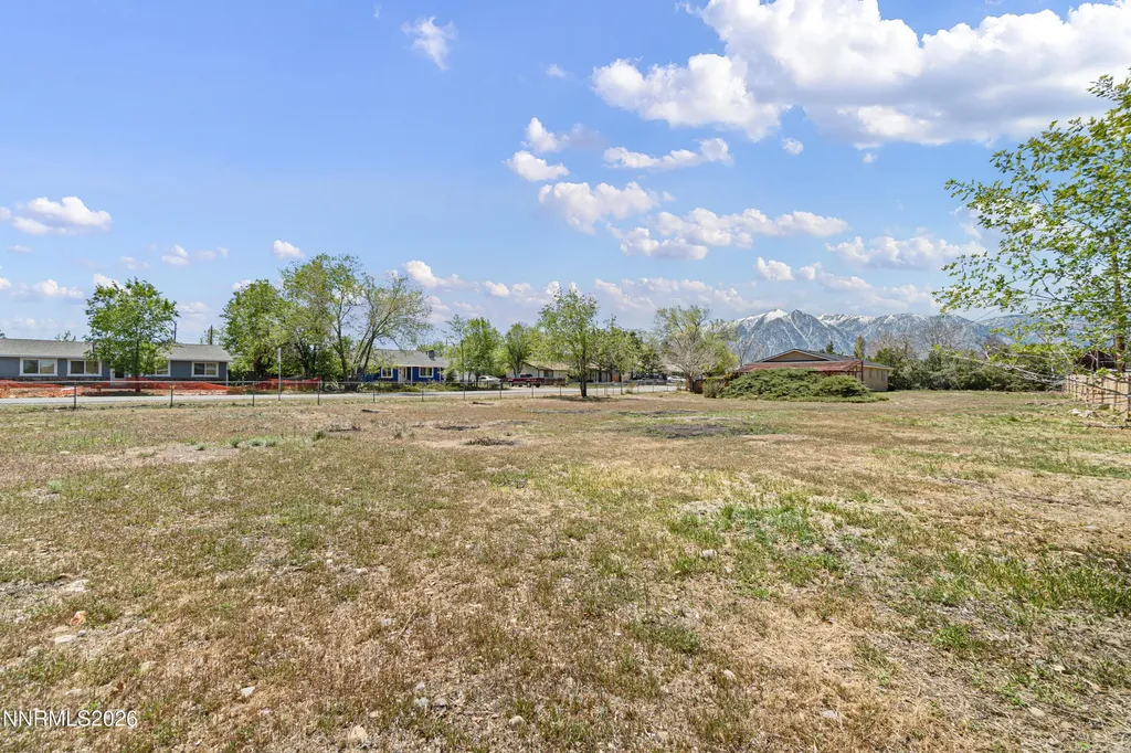 1468 Langley Gardnerville NV 89460
