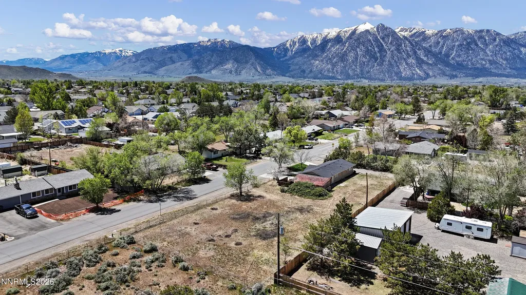 1468 Langley Gardnerville NV 89460