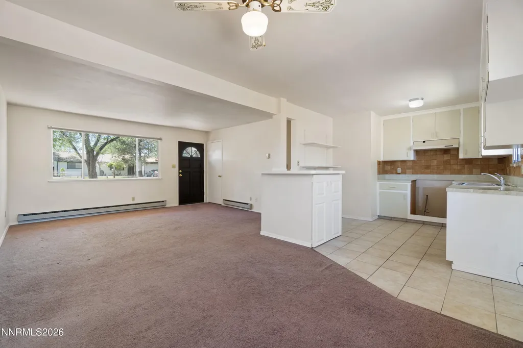1468 Langley Gardnerville NV 89460