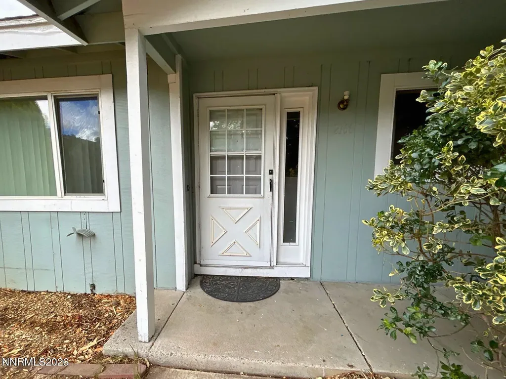 2166 Edgemar Reno NV 89512
