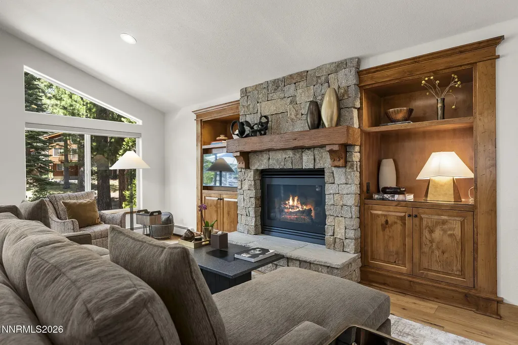 198 Country Club Incline Village NV 89451
