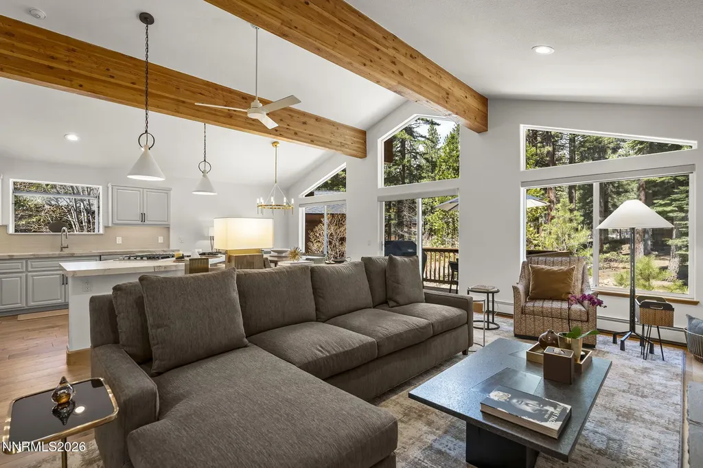 198 Country Club Incline Village NV 89451