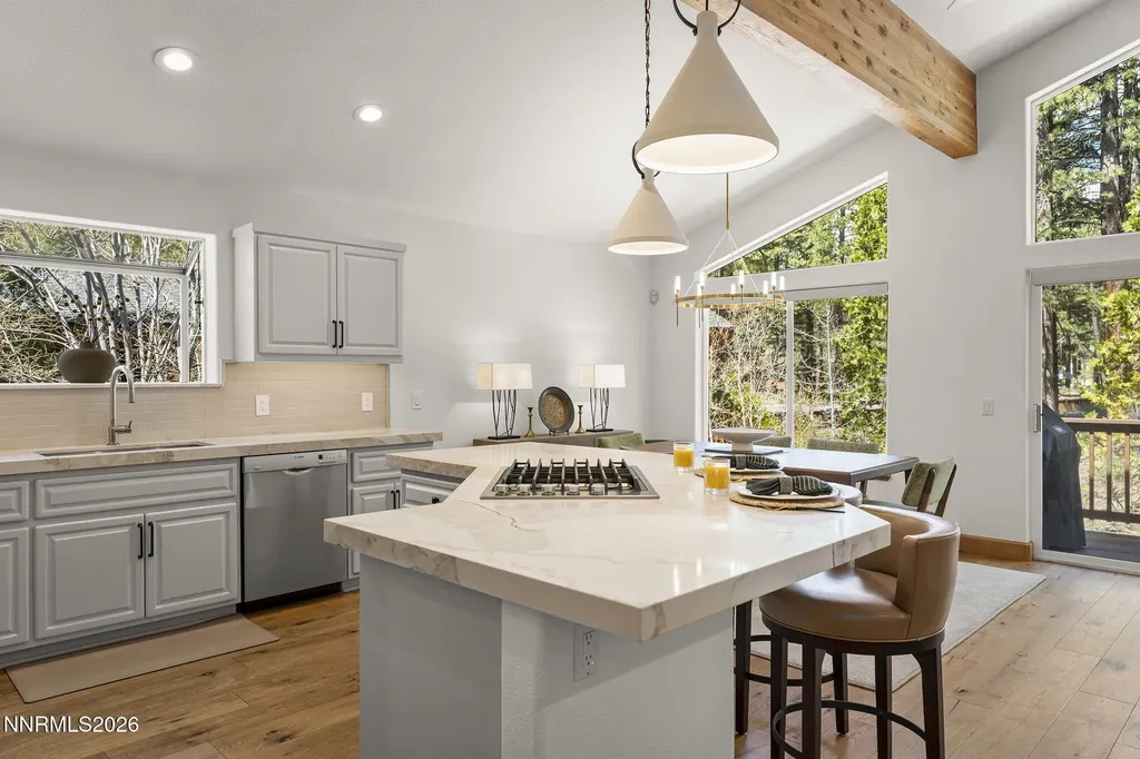 198 Country Club Incline Village NV 89451