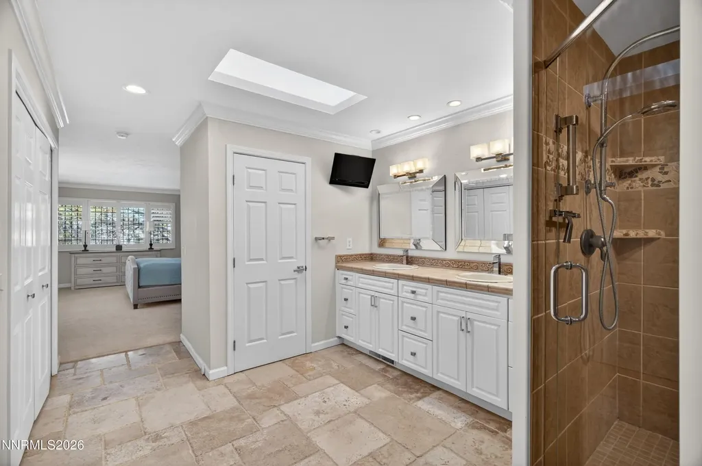 4945 Lakeridge Terrace Reno NV 89509