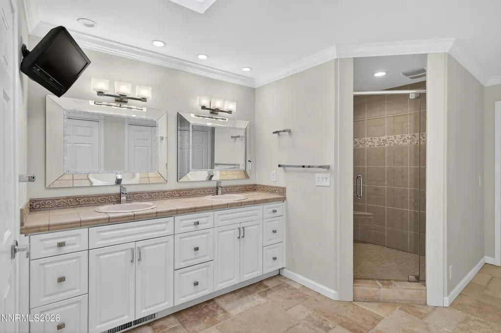 4945 Lakeridge Terrace Reno NV 89509