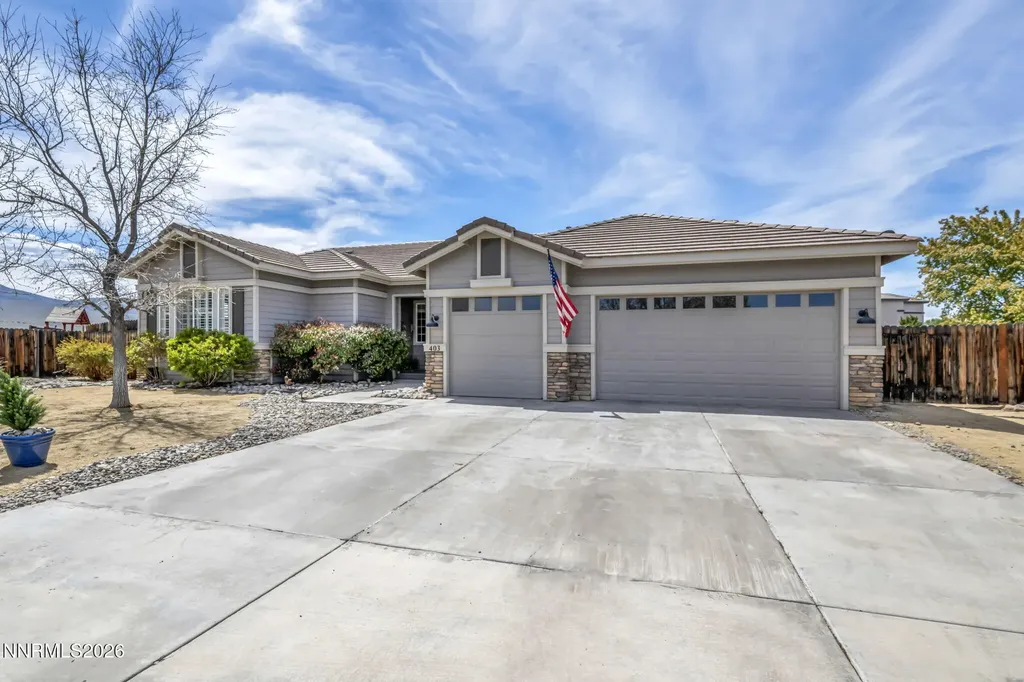 403 St George's Dayton NV 89403