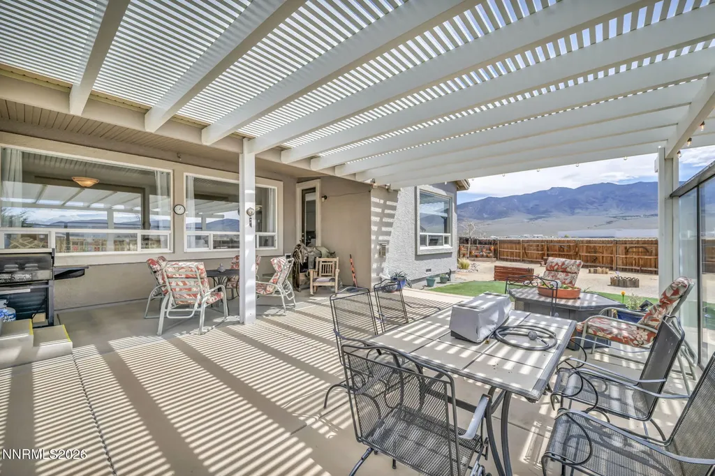 403 St George's Dayton NV 89403