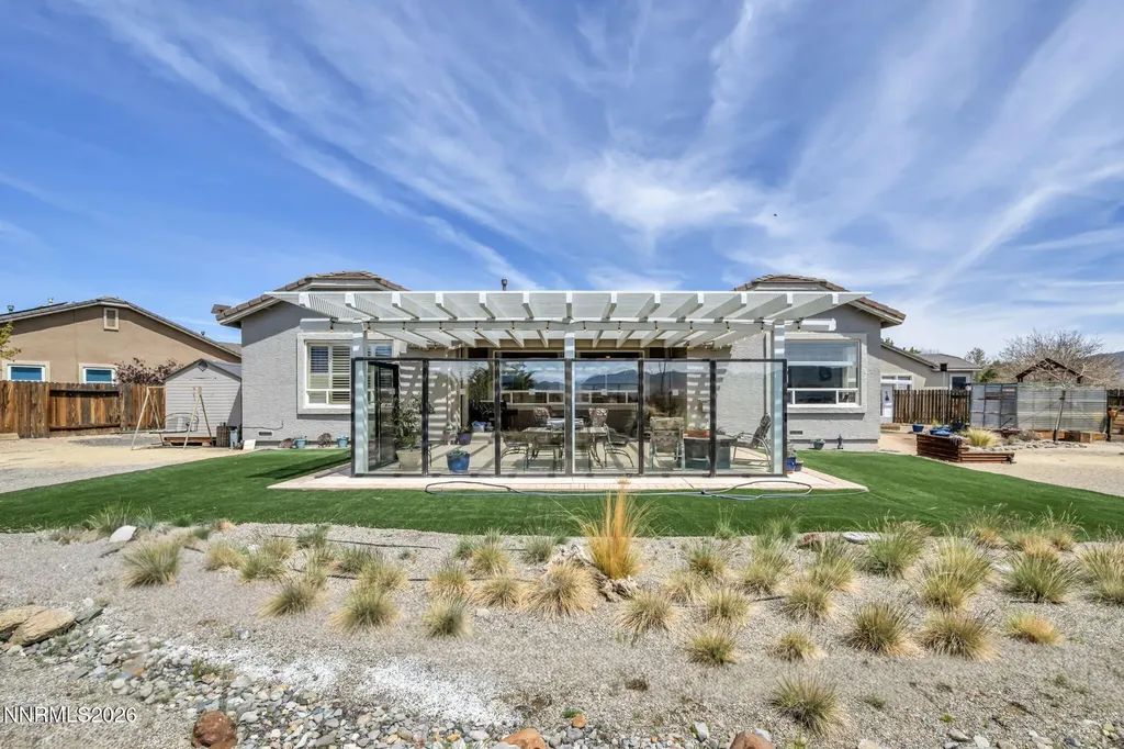 403 St George's Dayton NV 89403