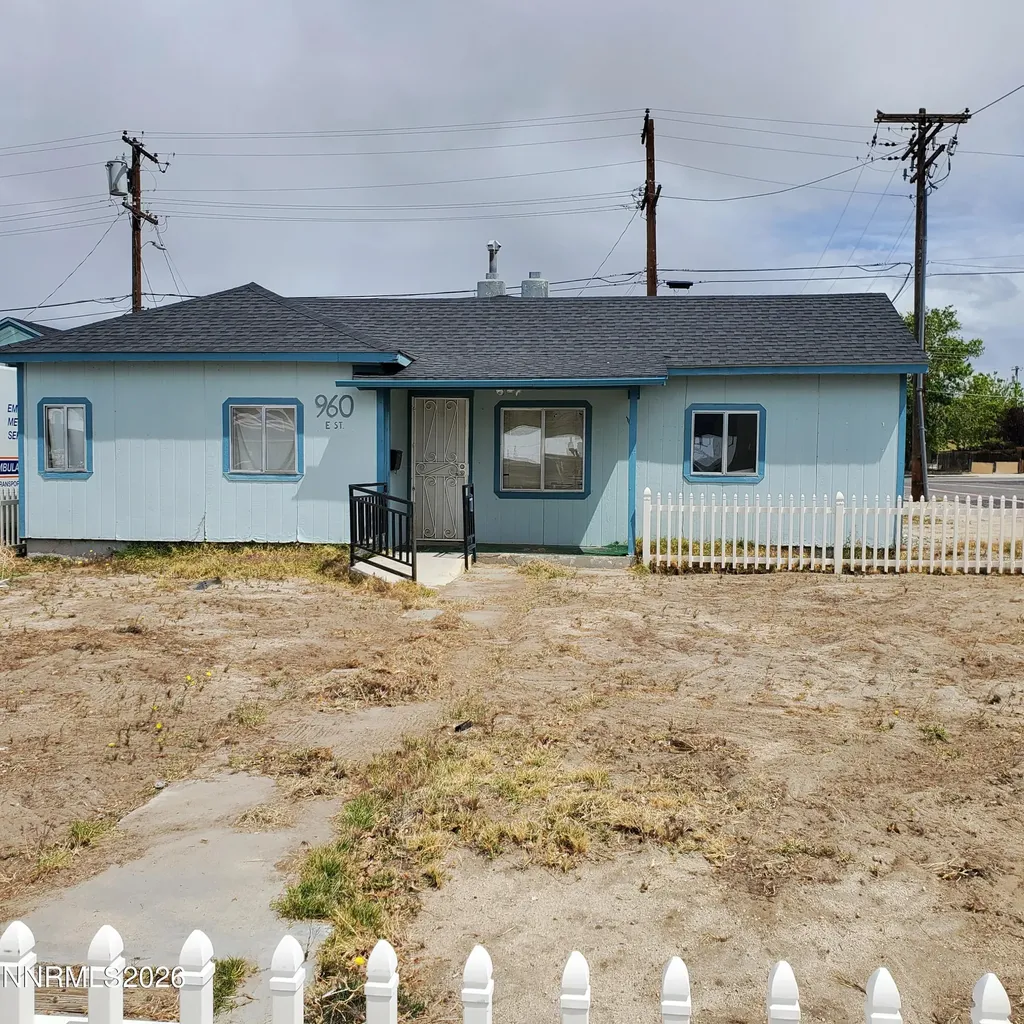 960 E Hawthorne NV 89415