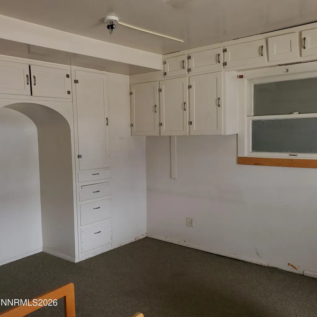 960 E Hawthorne NV 89415