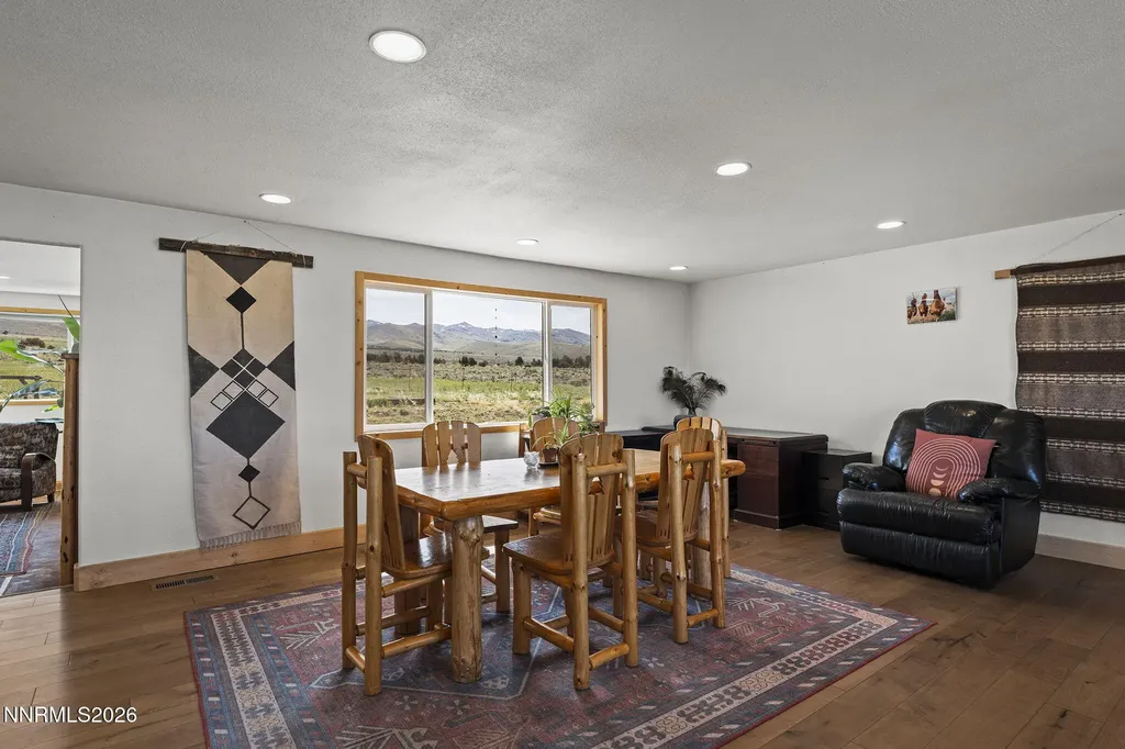 3048 Robison Gardnerville NV 89410