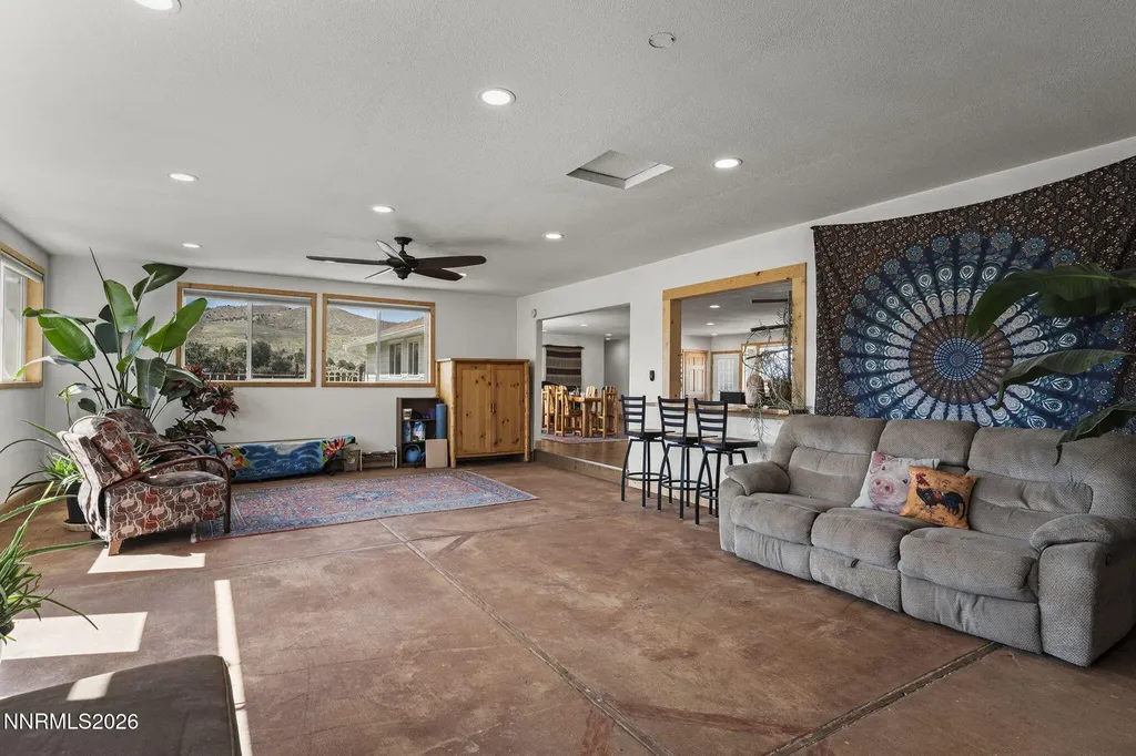 3048 Robison Gardnerville NV 89410