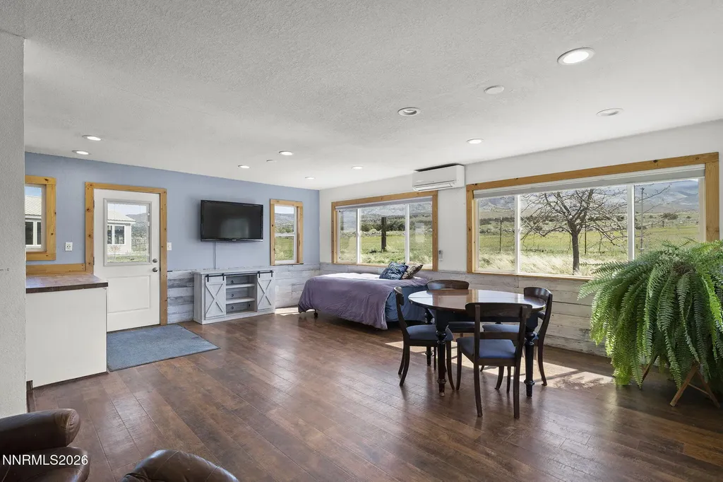 3048 Robison Gardnerville NV 89410