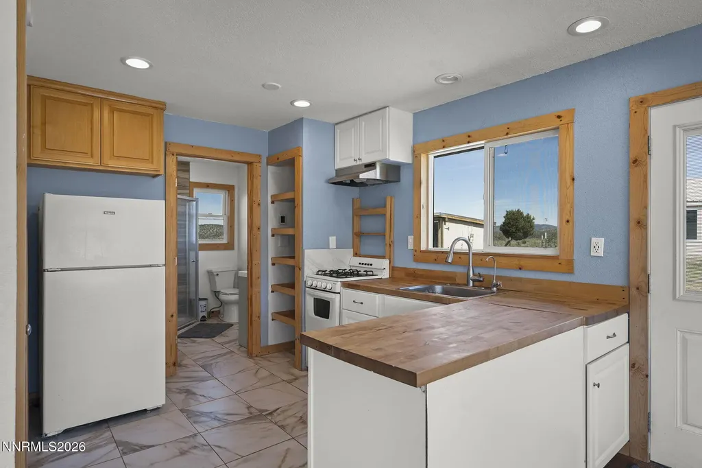 3048 Robison Gardnerville NV 89410