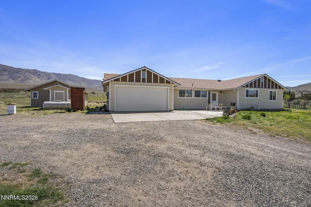 3048 Robison Gardnerville NV 89410