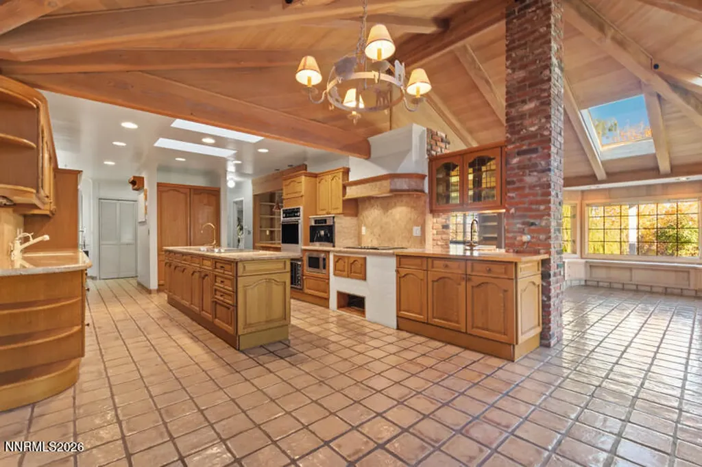 1880 Meadowview Reno NV 89509