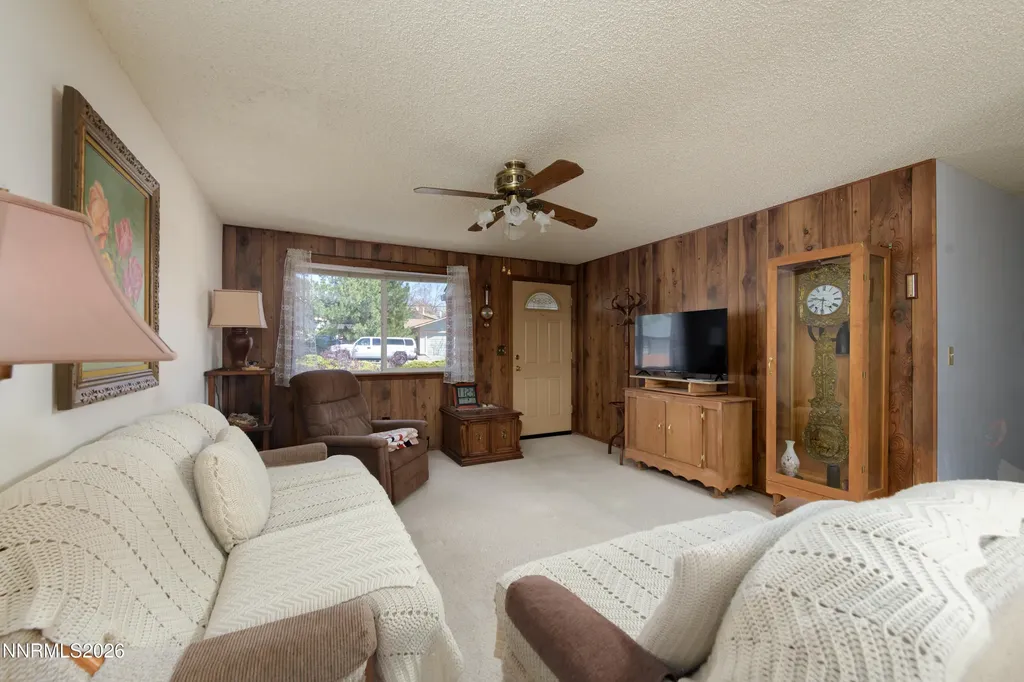 925 Tourmaline Carson City NV 89705