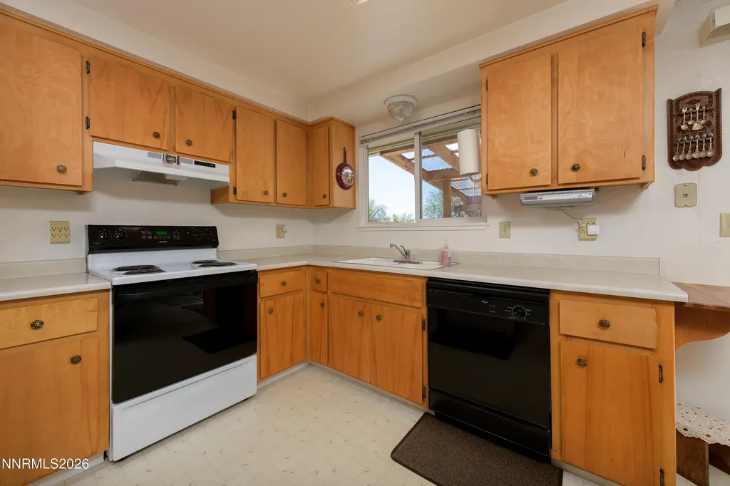 925 Tourmaline Carson City NV 89705