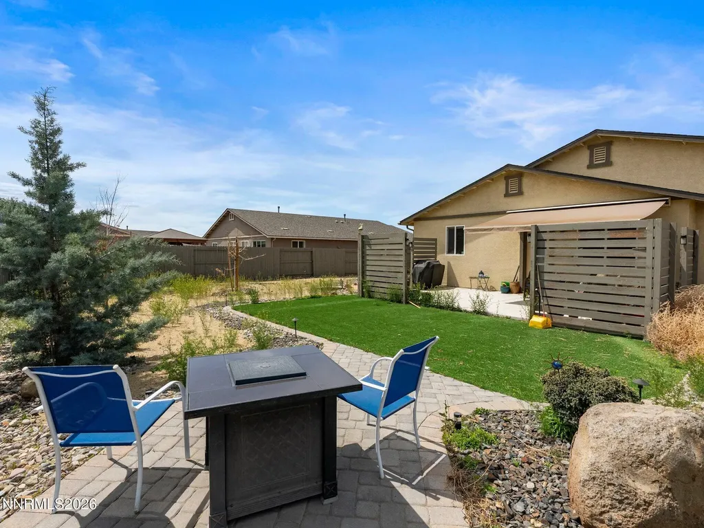135 Avalanche Dayton NV 89403