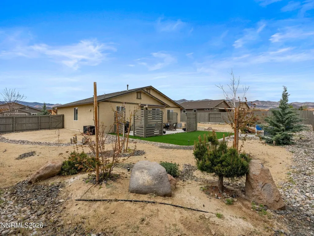 135 Avalanche Dayton NV 89403