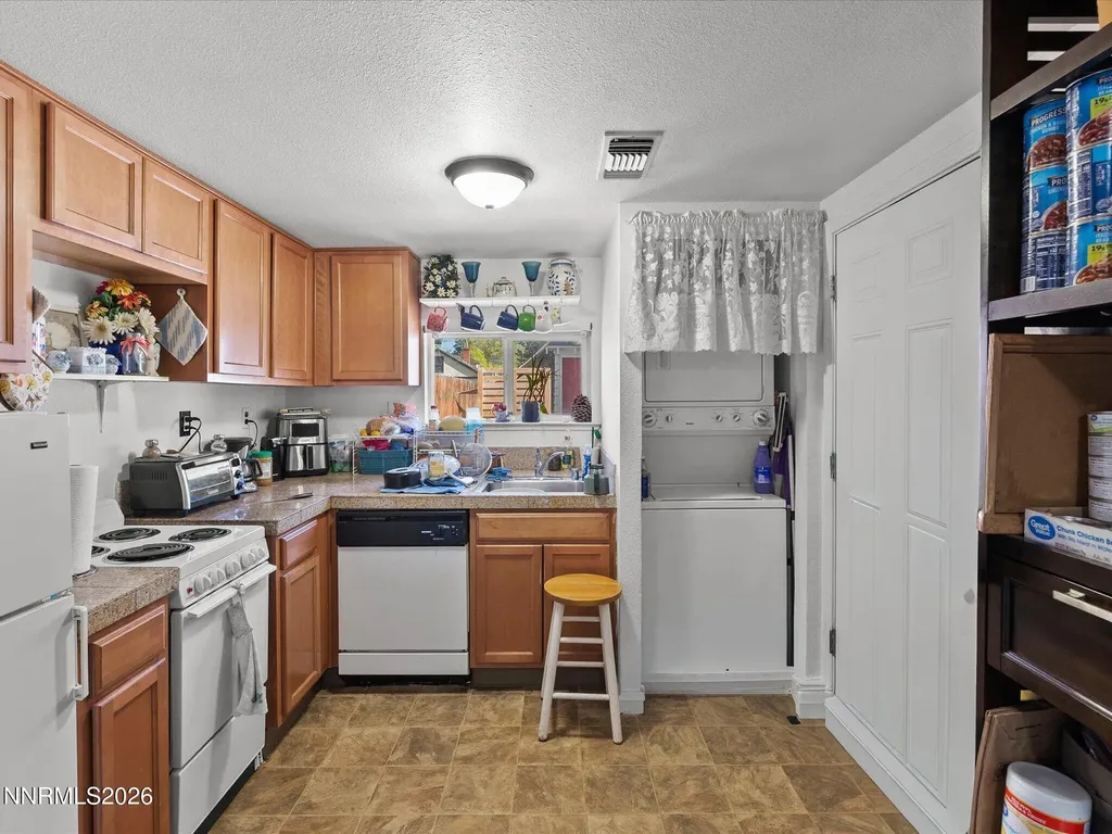 350 Claremont Reno NV 89502
