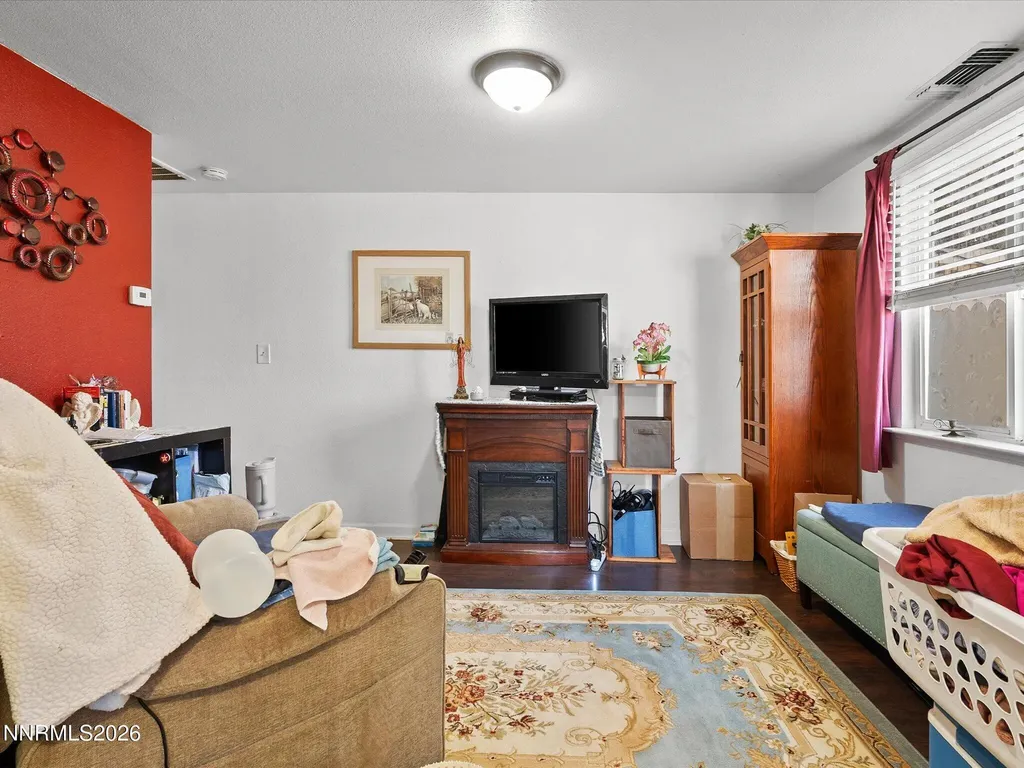 350 Claremont Reno NV 89502