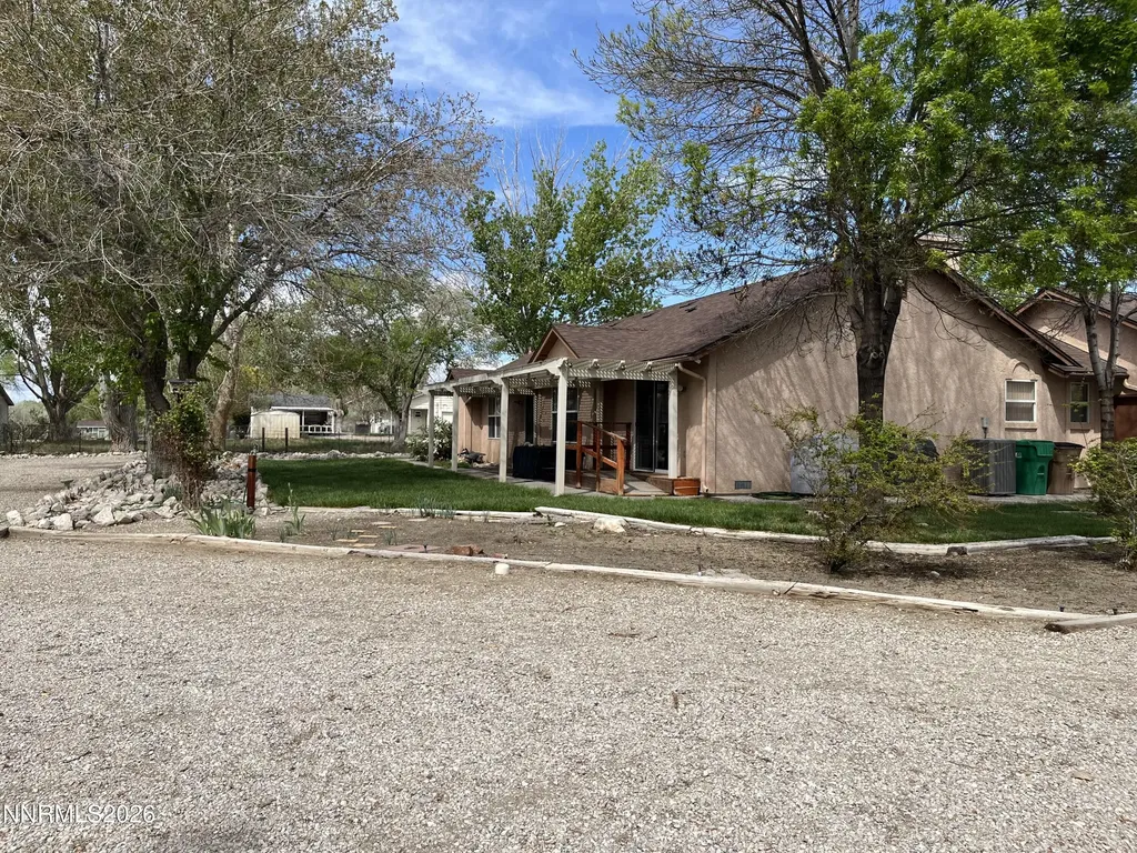 1833 Rice Fallon NV 89406