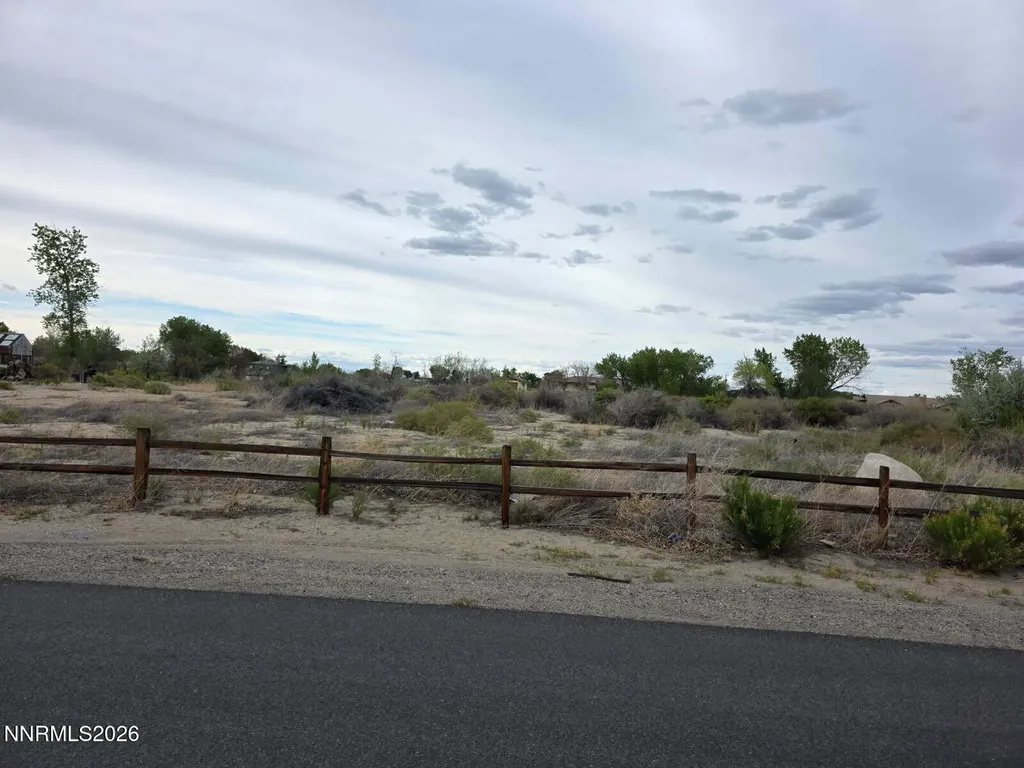 1430 Golden Park Fallon NV 89406