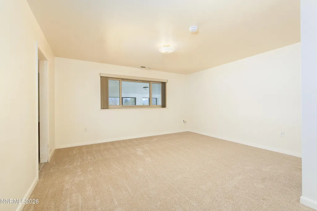 1504 Fahim Gardnerville NV 89410