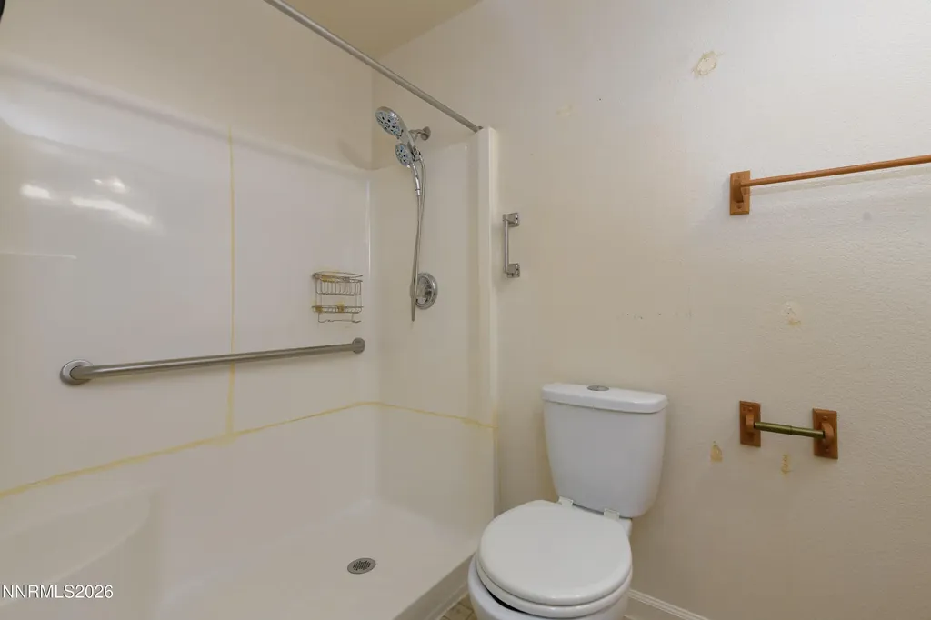 1504 Fahim Gardnerville NV 89410