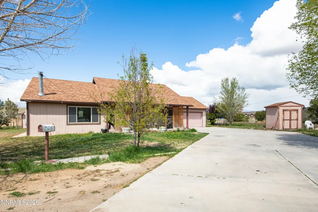 1504 Fahim Gardnerville NV 89410