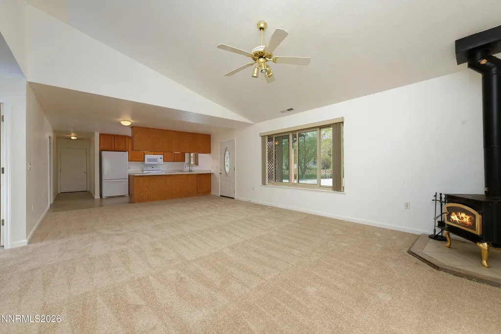 1504 Fahim Gardnerville NV 89410