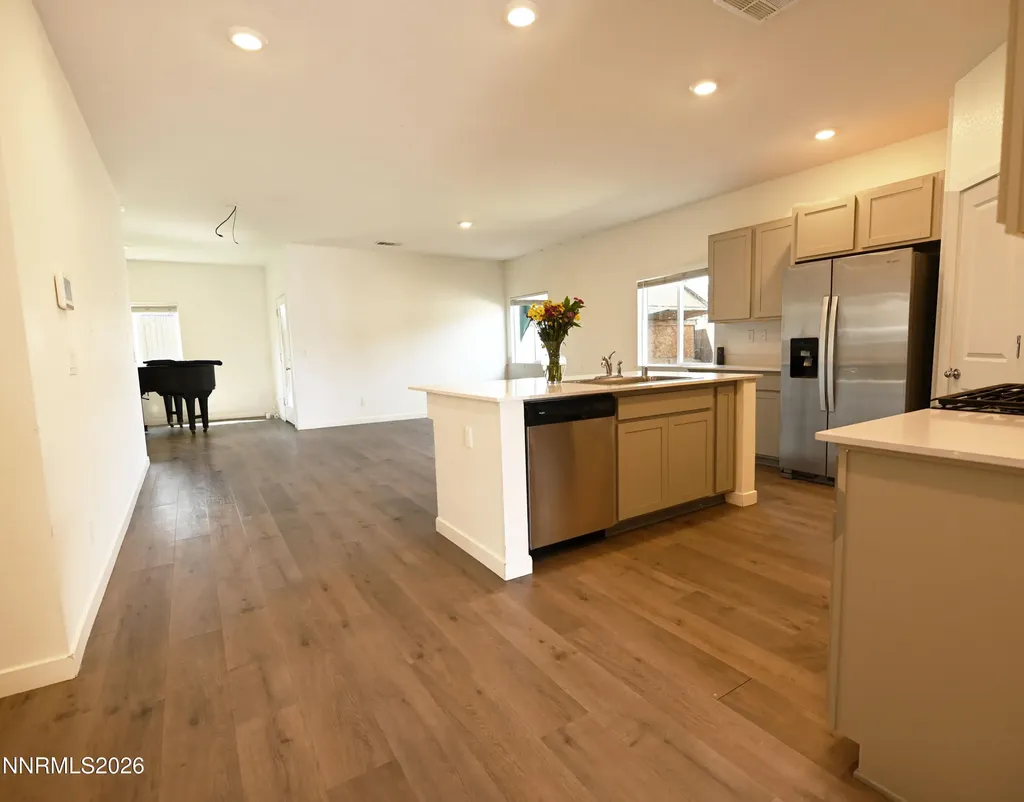 1623 Summerwind Fernley NV 89408