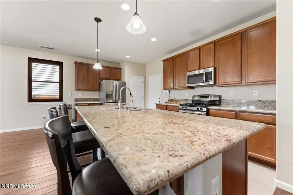 654 St Andrews Dayton NV 89403