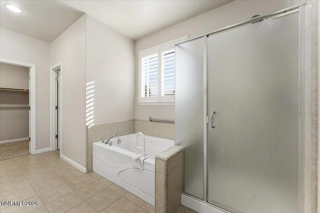 654 St Andrews Dayton NV 89403