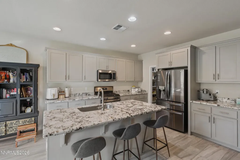 864 Tourmaline Carson City NV 89705