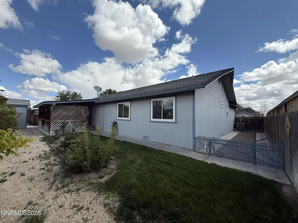 685 Palomino Fernley NV 89408