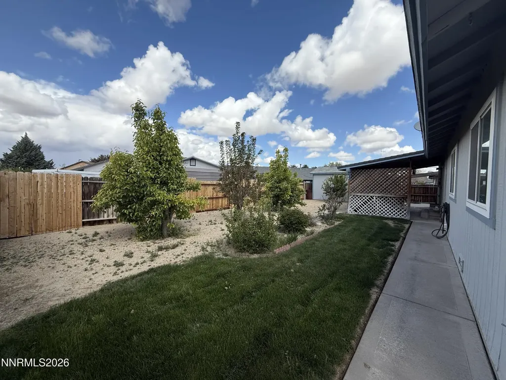 685 Palomino Fernley NV 89408