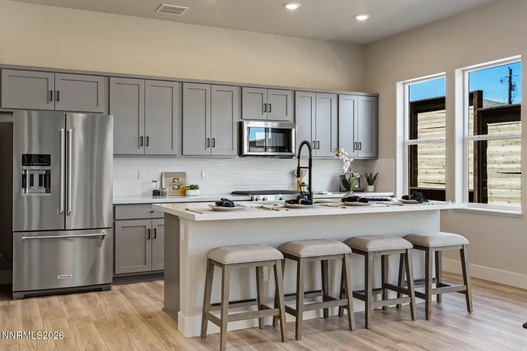182 Silver Peak Lp Carson City NV 89701