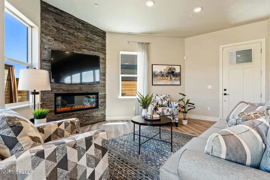 182 Silver Peak Lp Carson City NV 89701