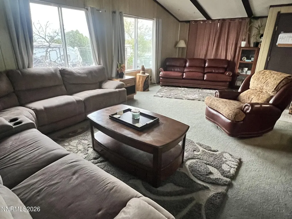 6125 Chimney Sun Valley NV 89433