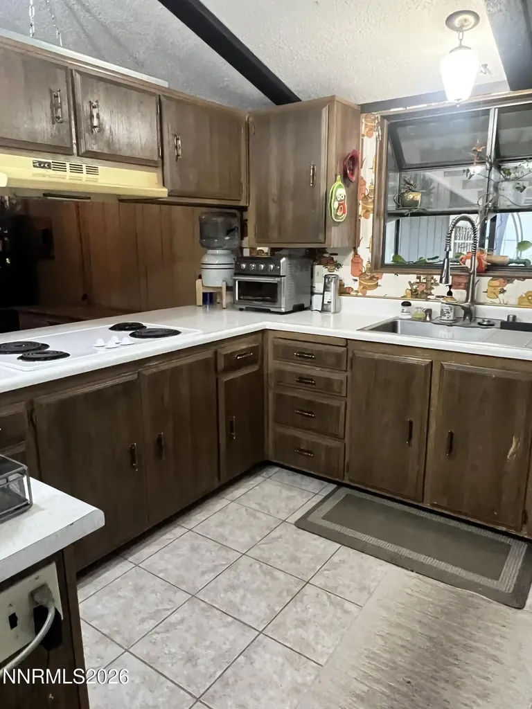 6125 Chimney Sun Valley NV 89433