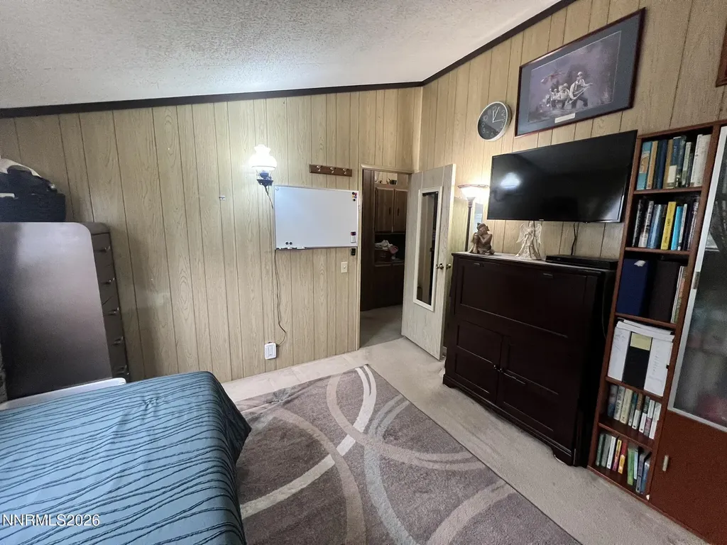 6125 Chimney Sun Valley NV 89433