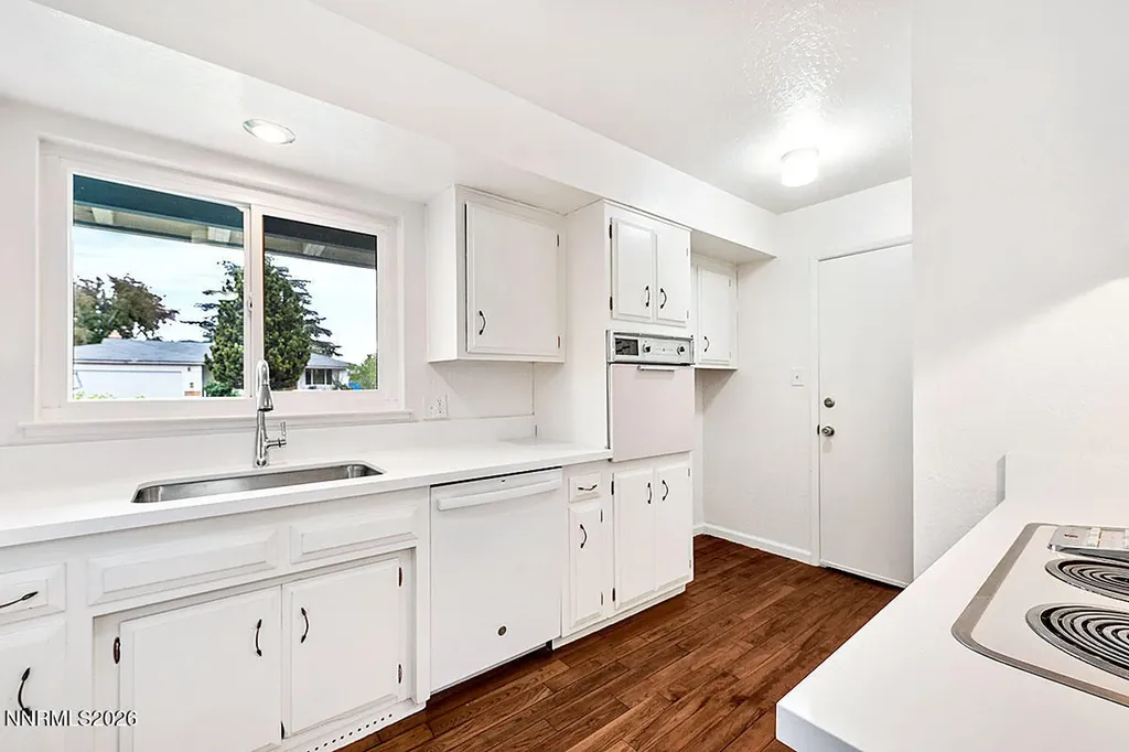 281 Devere Sparks NV 89431